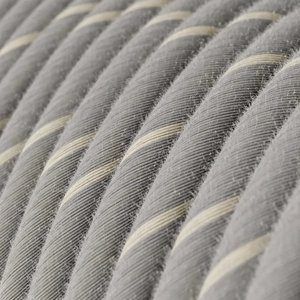 ERD22 Vertigo-Textilkabel 3x0,75mm² Eierlikör aus Leinen
